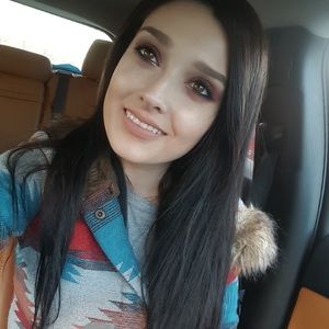 Meet your Posher, Mckayla